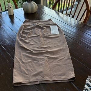 Lululemon tan midi skirt. Size 4